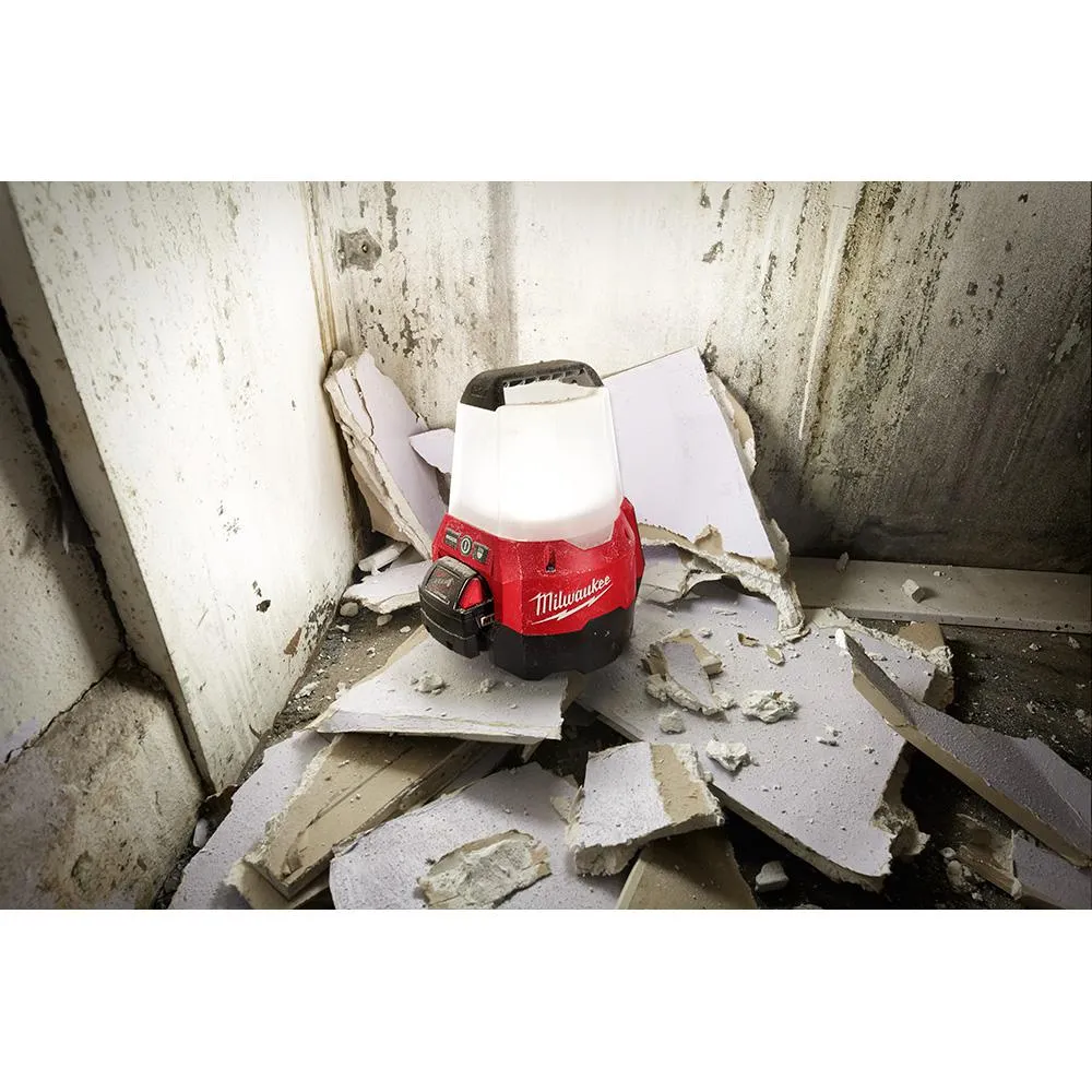 Milwaukee 2144-20 M18 RADIUS Compact Site Light w/ Flood Mode (Tool Only)