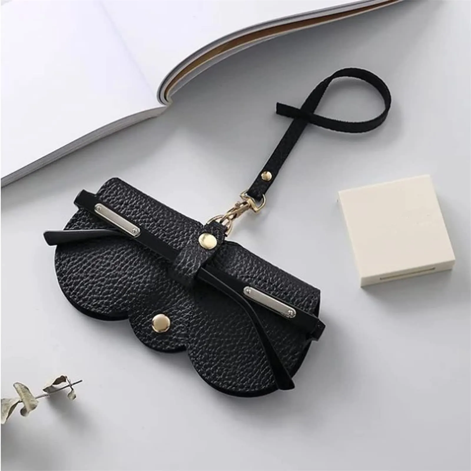 Portable Soft Leather Glasses Case | Slim Travel Sunglasses Pouch | Outdoor Carrying Organizer Eyeglass Bags with Wrist Strap