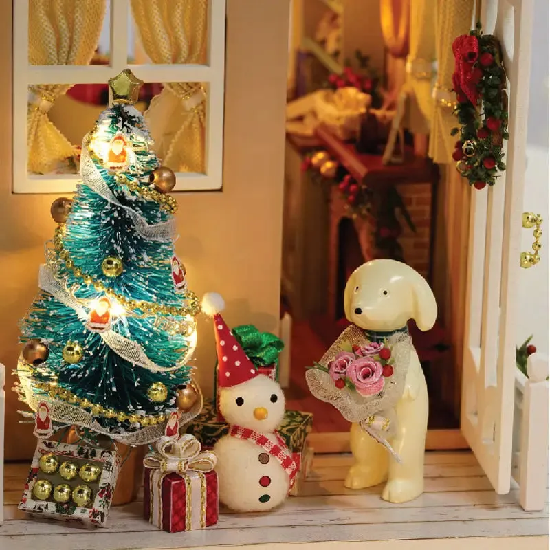 "Holiday Time" Miniature Dollhouse Kit