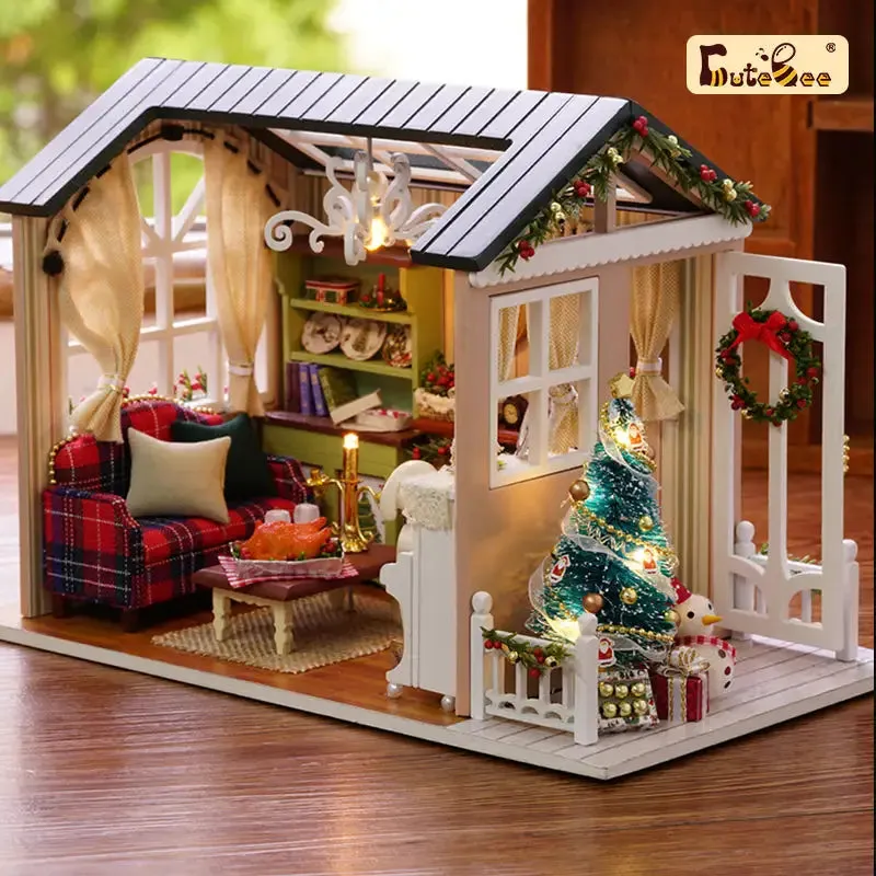 "Holiday Time" Miniature Dollhouse Kit