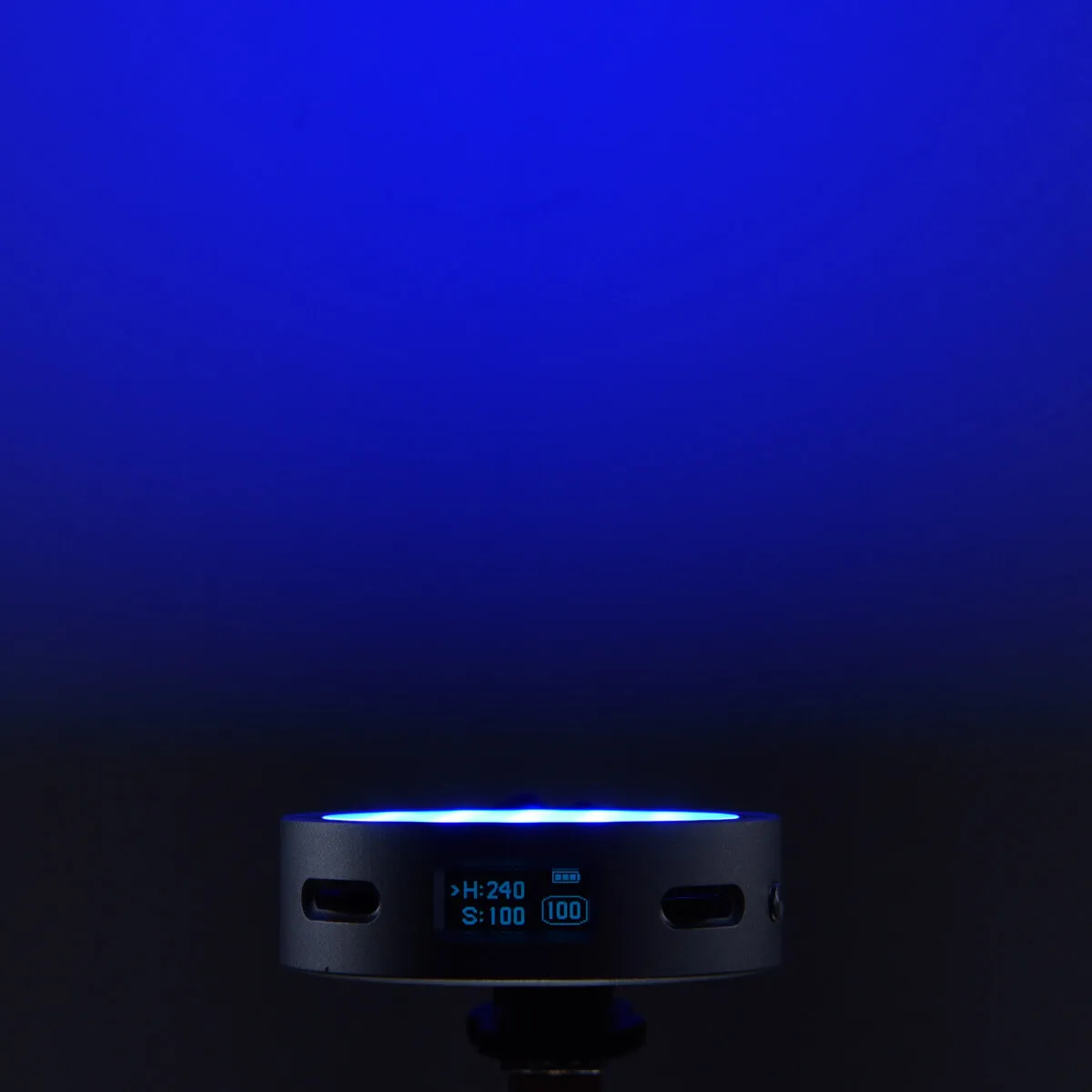 R1 Round RGB Creative Compact Lightweight LED Light