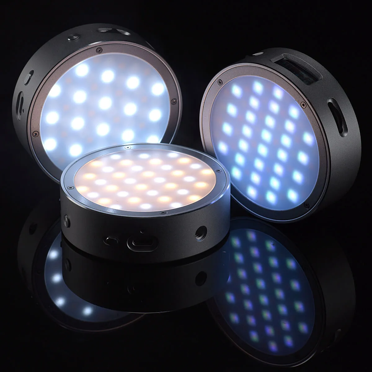 R1 Round RGB Creative Compact Lightweight LED Light