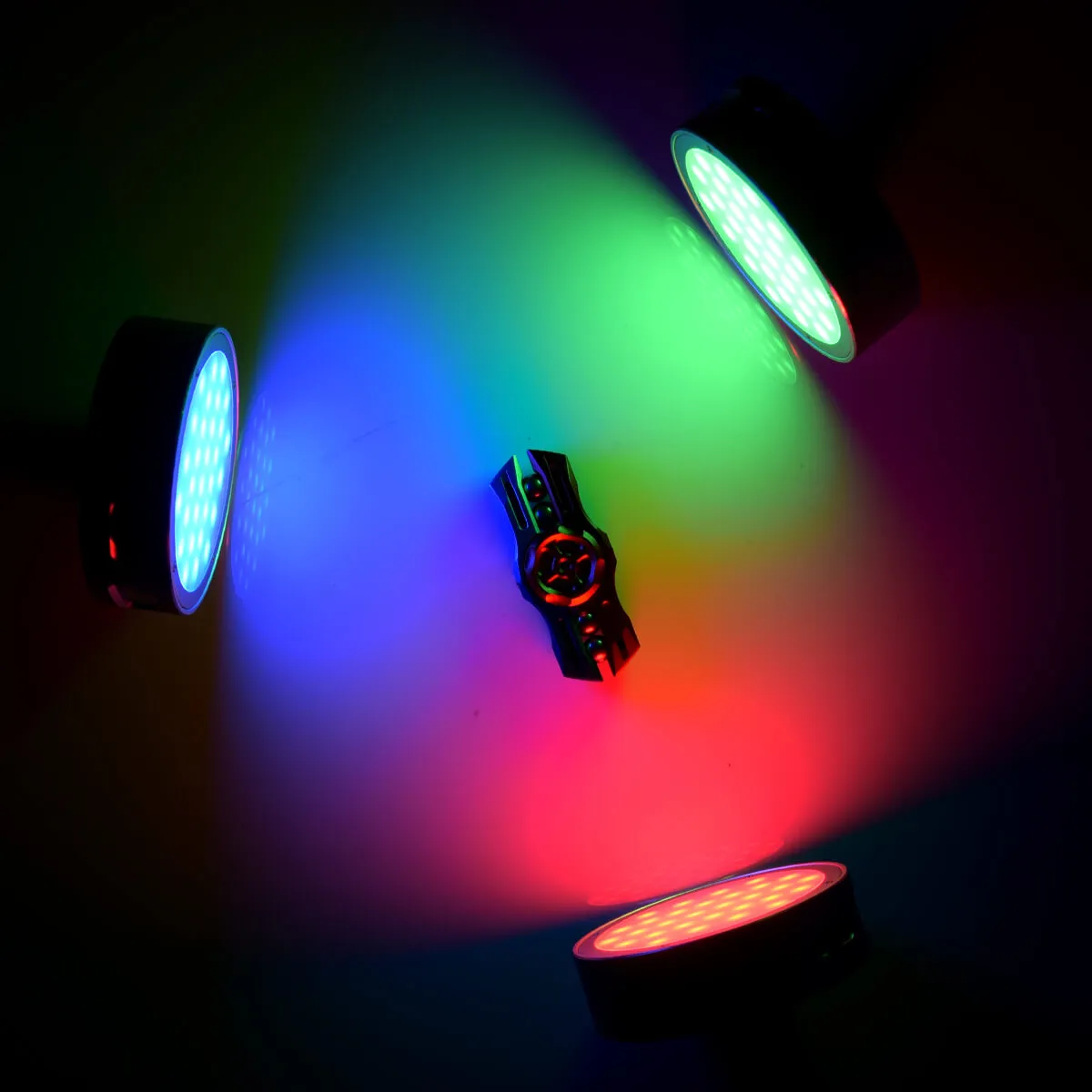 R1 Round RGB Creative Compact Lightweight LED Light