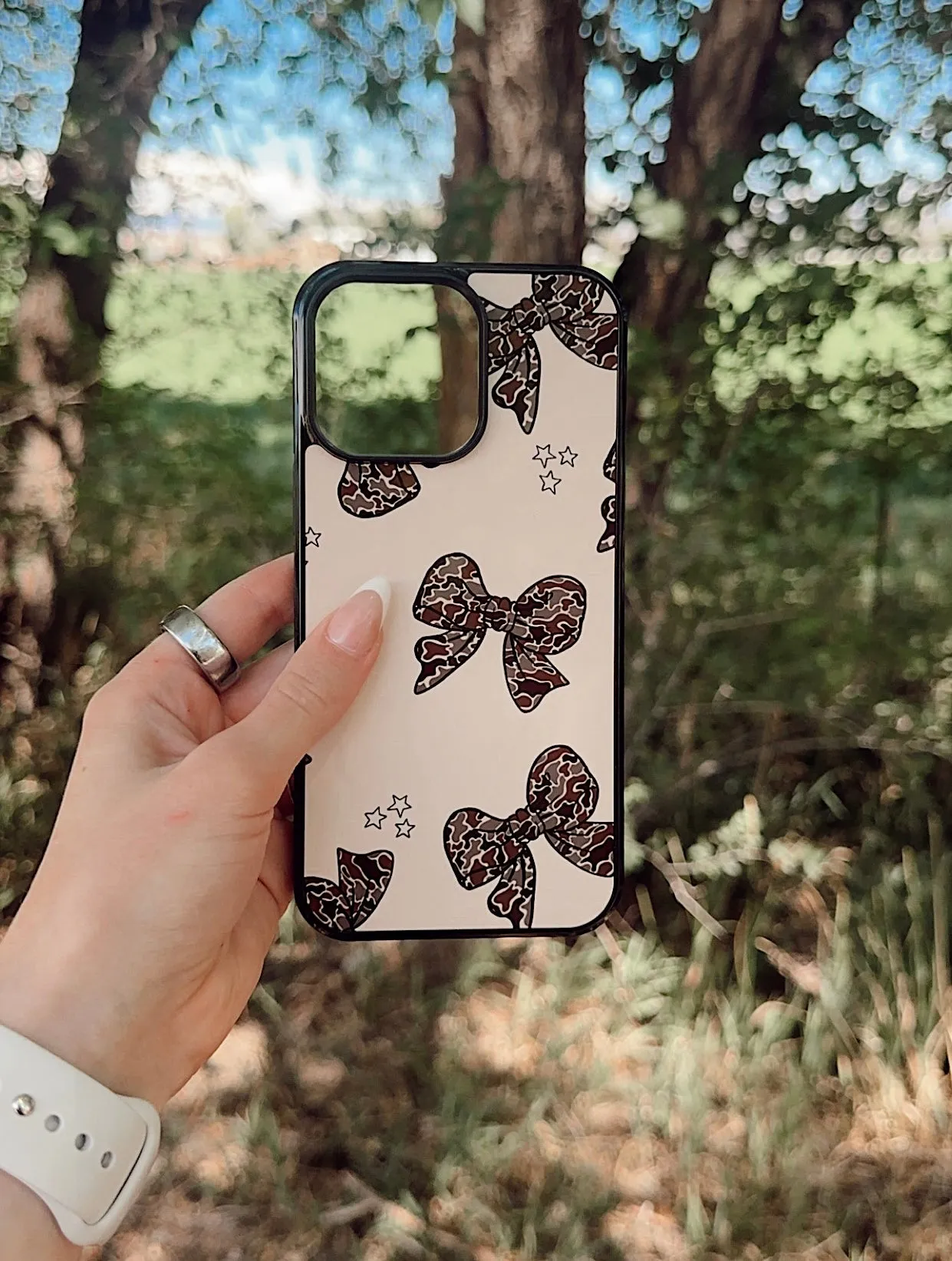 Sandy camo bow hunting phone case for iPhone and Samsung