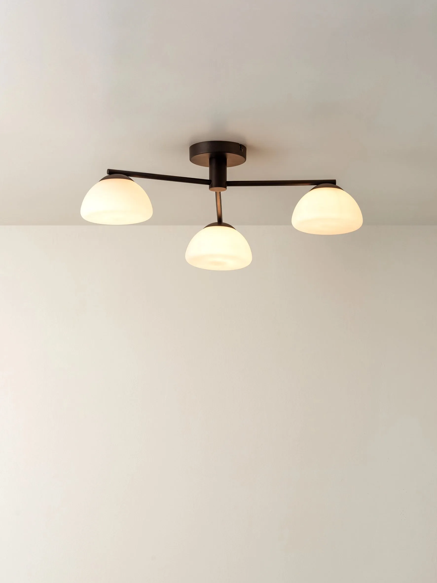 Silio - 3 light bronze and opal flush